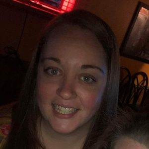 Meet your Posher, Whitney